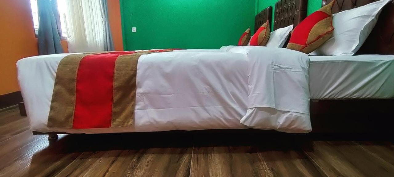 Nepalaya Home Hostel Kathmandu Buitenkant foto