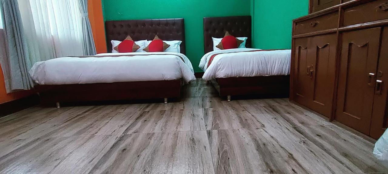 Nepalaya Home Hostel Kathmandu Buitenkant foto